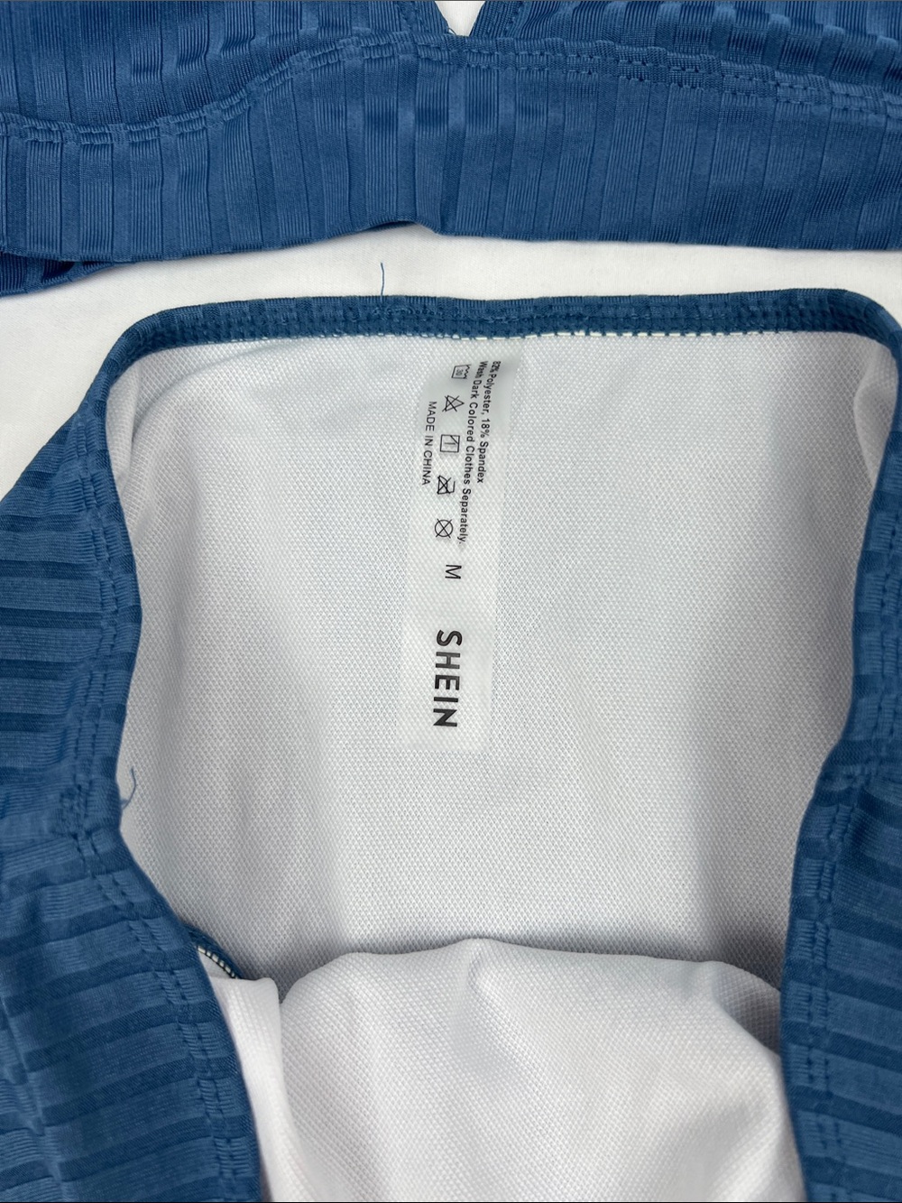 SHEIN Ribbed V-Neck Bikini Set - Deep Blue‎ Size Medium - Picture 4 of 7